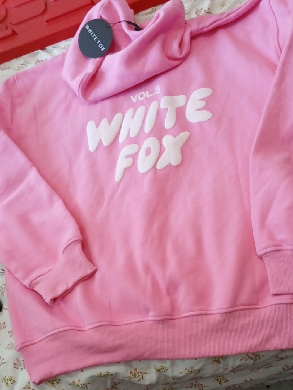 White Fox Boutique Bubblegum Pink Vol.3 Sweatshirt - Picture 5 of 10